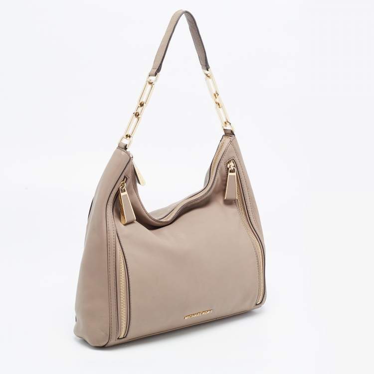 Pre Owned Michael Kors Beige Leather Matilda Shoulder Bag
