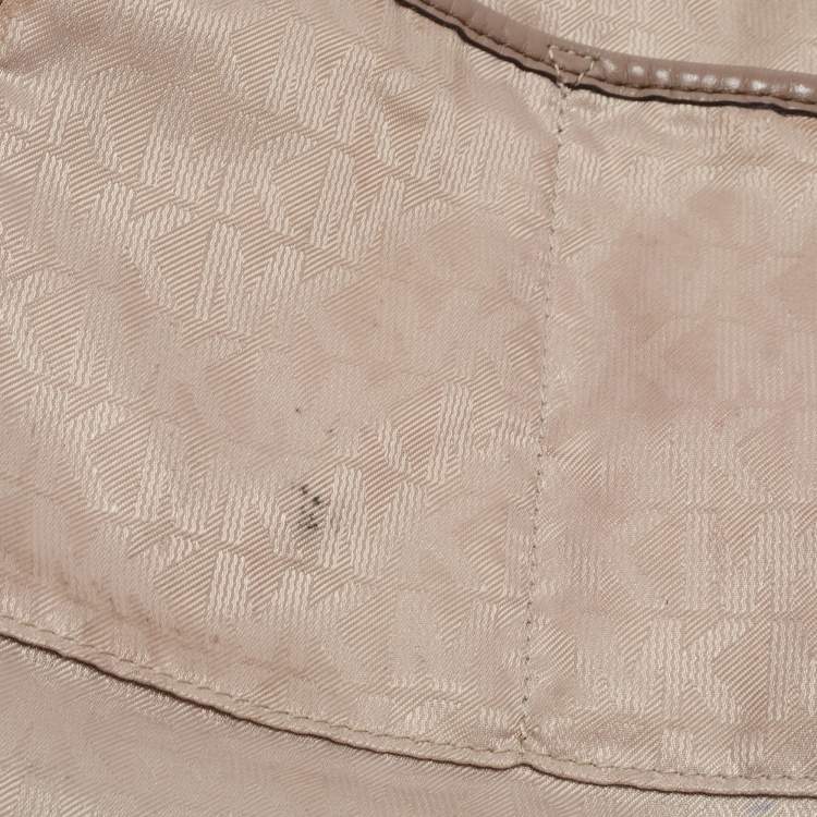 Pre Owned Michael Kors Beige Leather Matilda Shoulder Bag