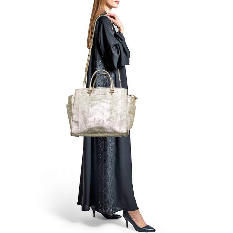 مملوكة مسبقًا Michael Kors Gold Lizard Embossed Leather Large Selma Satchel