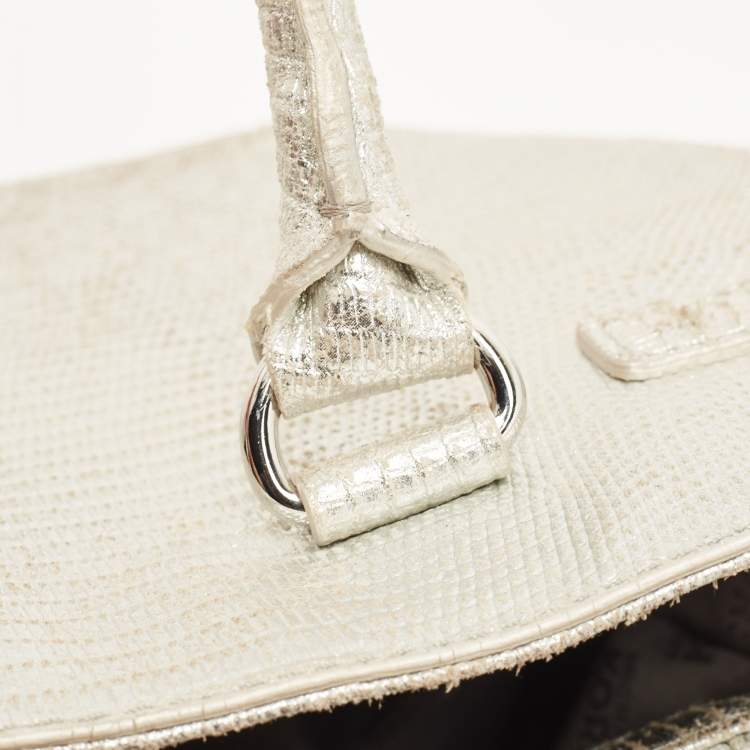 Pre Owned Michael Kors Silver Lizard Embossed Leather East West Hamilton Tote