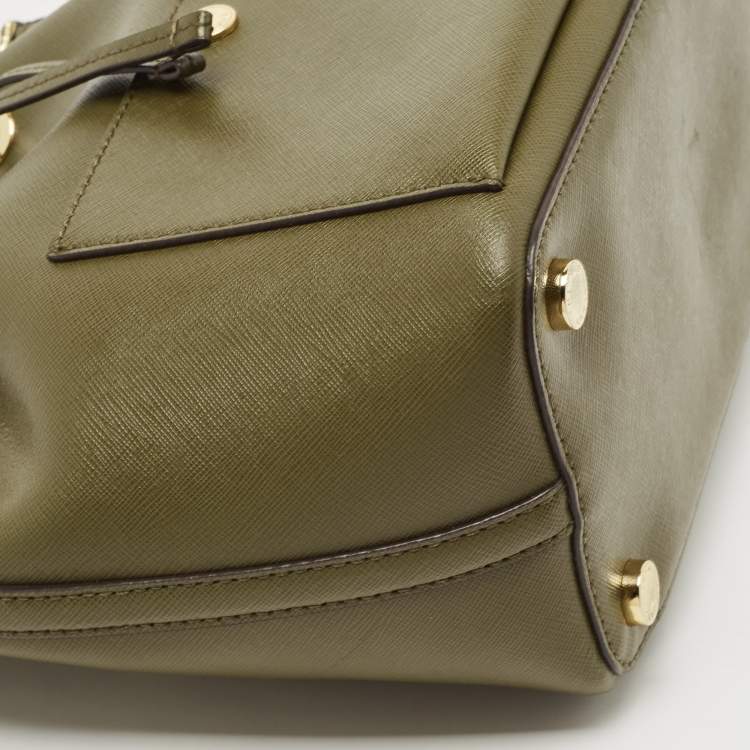 Pre Owned Michael Kors Olive Green Leather Medium Greenwich Bucket Bag