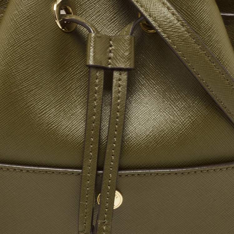 Pre Owned Michael Kors Olive Green Leather Medium Greenwich Bucket Bag
