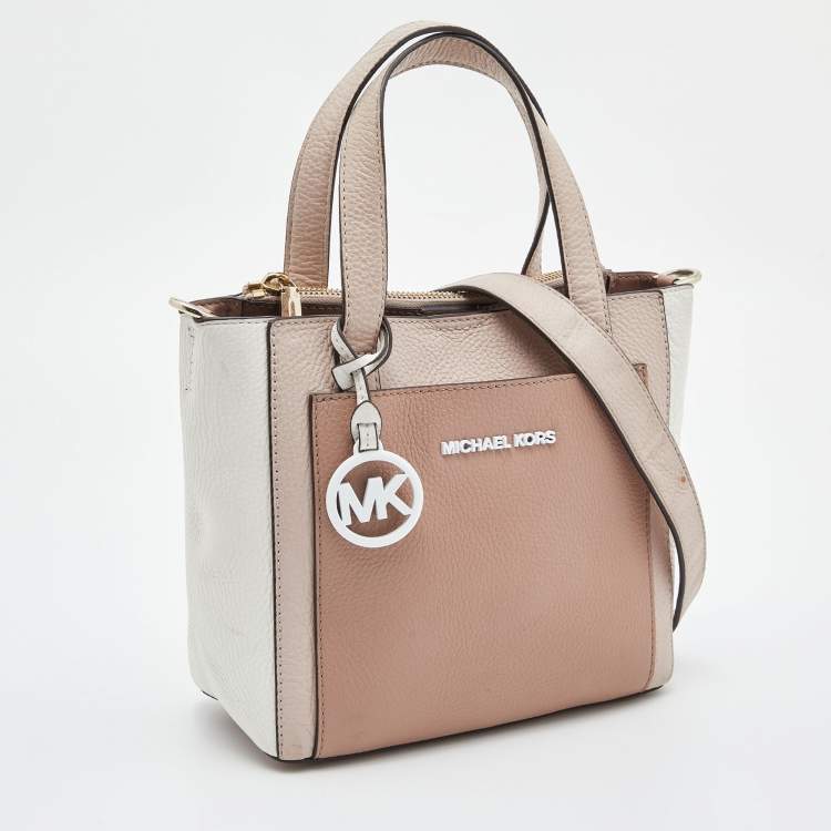 Pre Owned Michael Kors Beige/White Leather Small Gemma Tote
