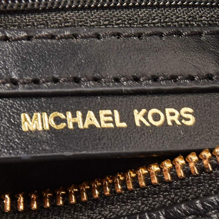 Pre Owned Michael Kors Black Leather Extra Small Carine Satchel