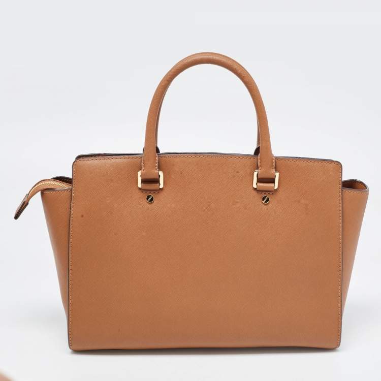 Pre Owned Michael Kors Brown Saffiano Leather Large Selma Satchel