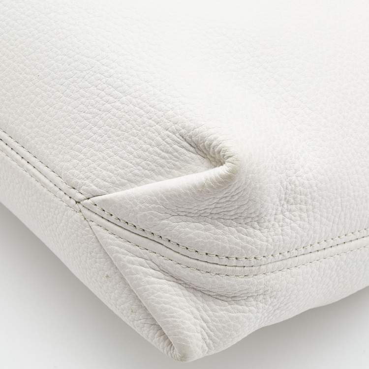 Pre Owned Michael Kors White Leather Camden Drawstring Hobo