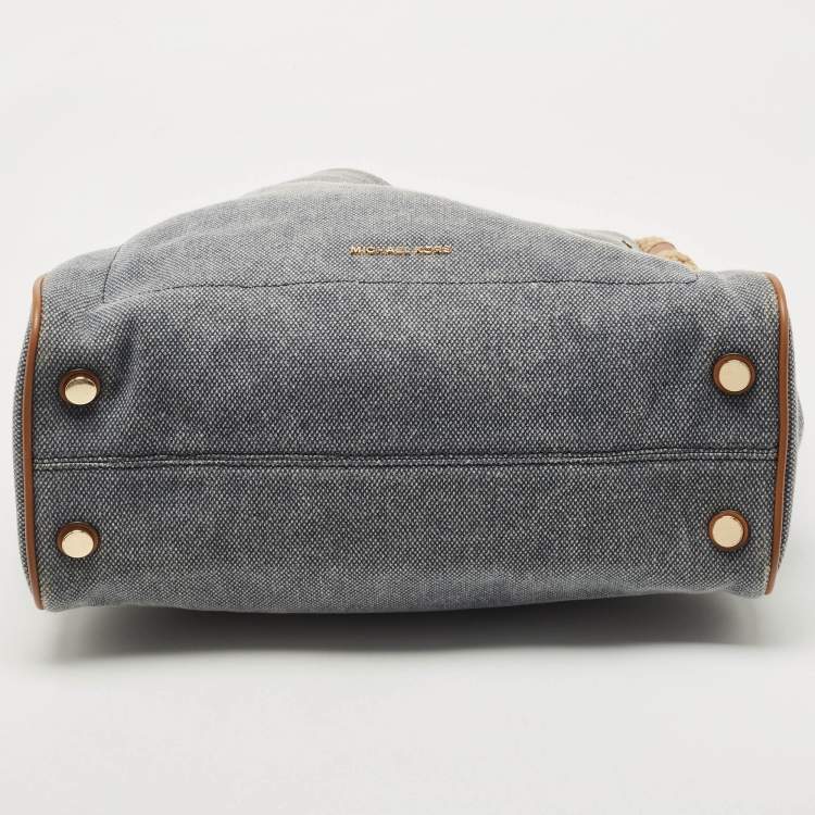 Pre Owned Michael Kors Blue Canvas Isla Tote