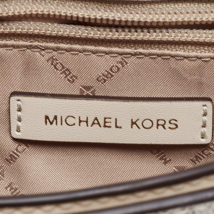Pre Owned Michael Kors Cream Signature Coated Canvas and Leather Carmen Shoulder Bag