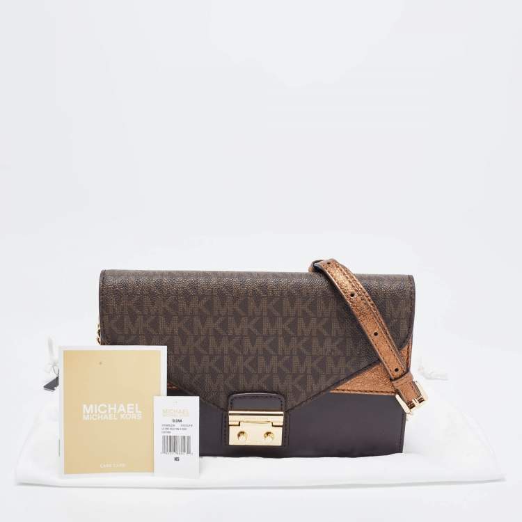 Pre Owned Michael Kors Brown Signature Canvas And Leather Sloan Wallet on Chain