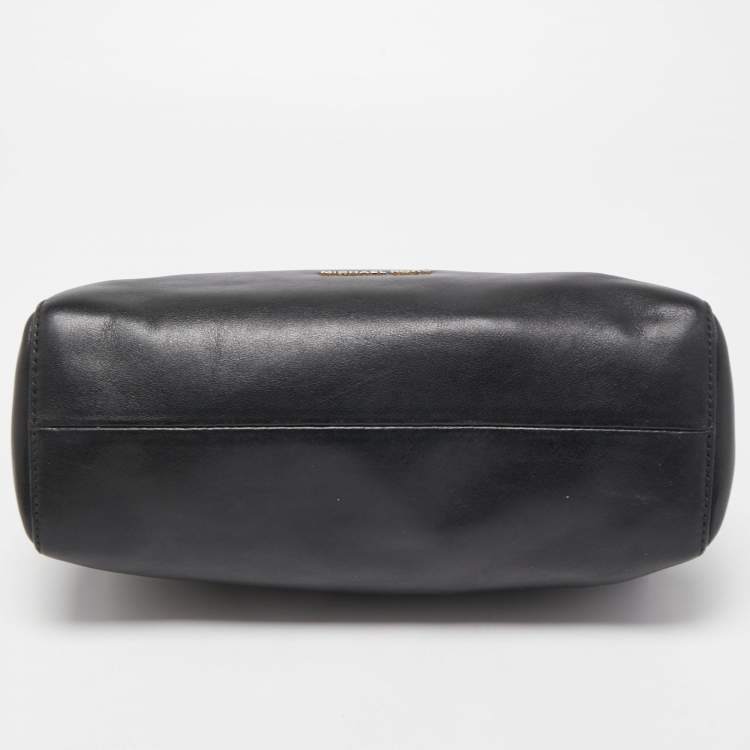 Pre Owned Michael Kors Black Leather Raven shoulder Bag