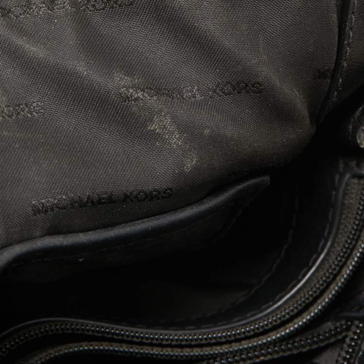 Pre Owned Michael Kors Black Leather Raven shoulder Bag