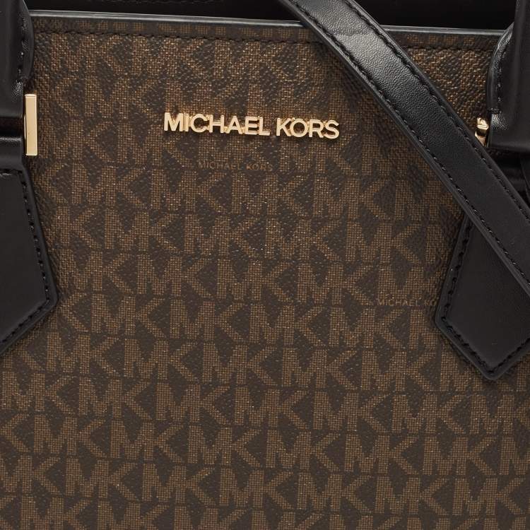 Pre Owned Michael Kors Brown Signature Coated Canvas and Leather Large Hope Tote