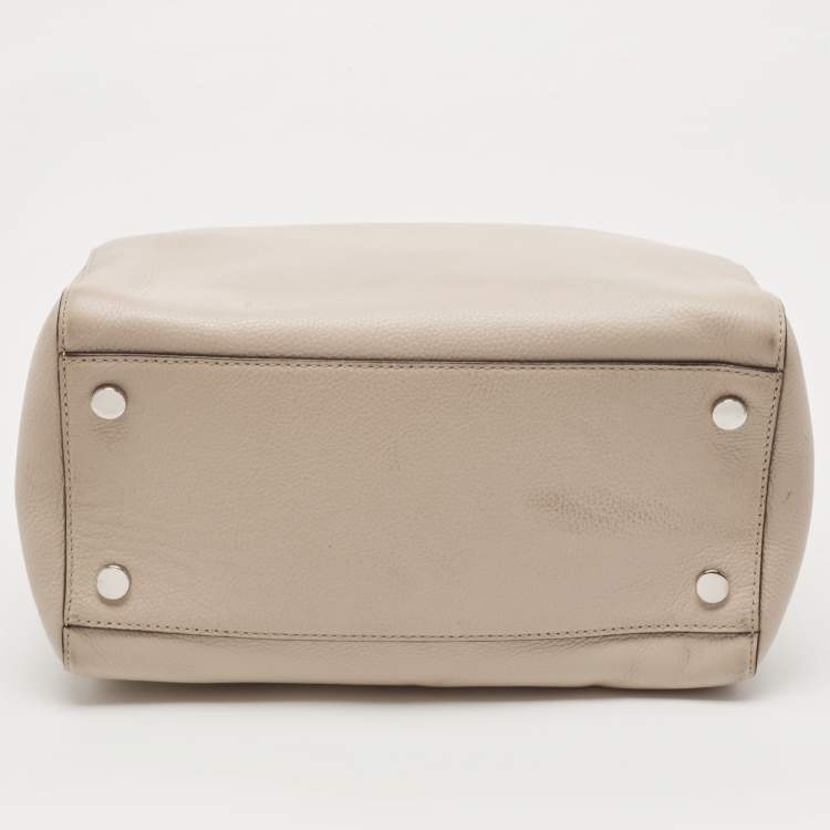 Pre Owned Michael Kors Grey Mercer Medium Leather Duffel Bag
