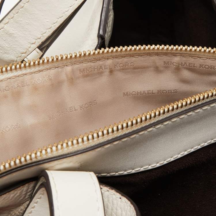 Pre Owned Michael Kors Off White Leather Travel Tote