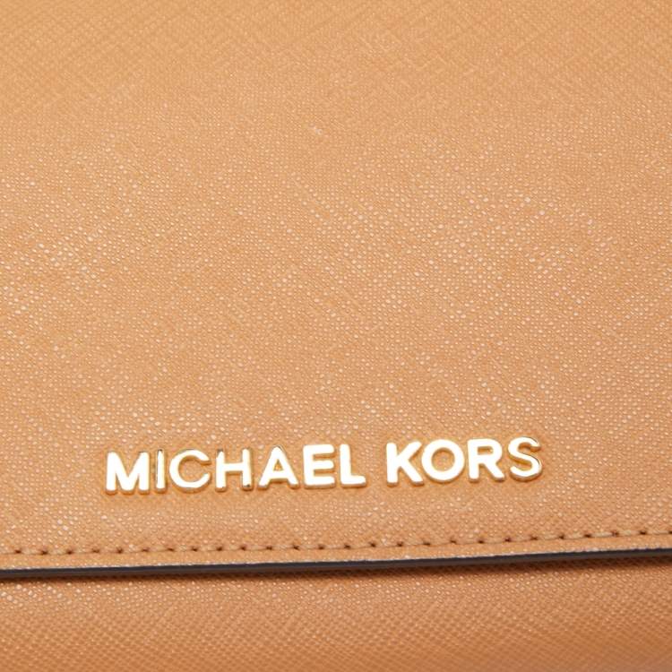 Pre Owned Michael Kors Beige Leather Jet Set Travel Wallet On Chain