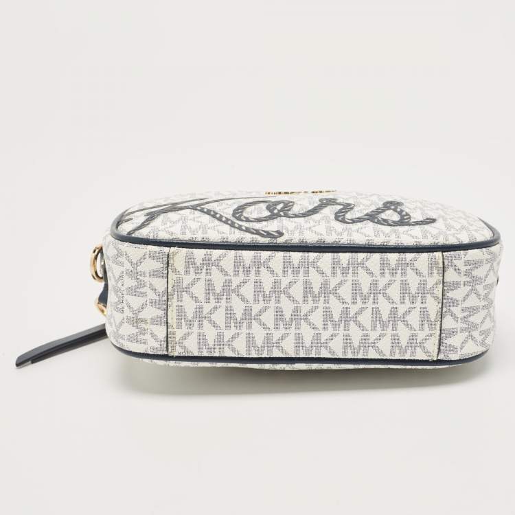 Pre Owned Michael Kors Blue/White Signature Coated Canvas and Leather Camera Bag