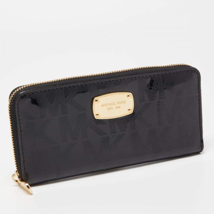 Pre Owned Michael Kors Black Patent Leather Zip Around Wallet