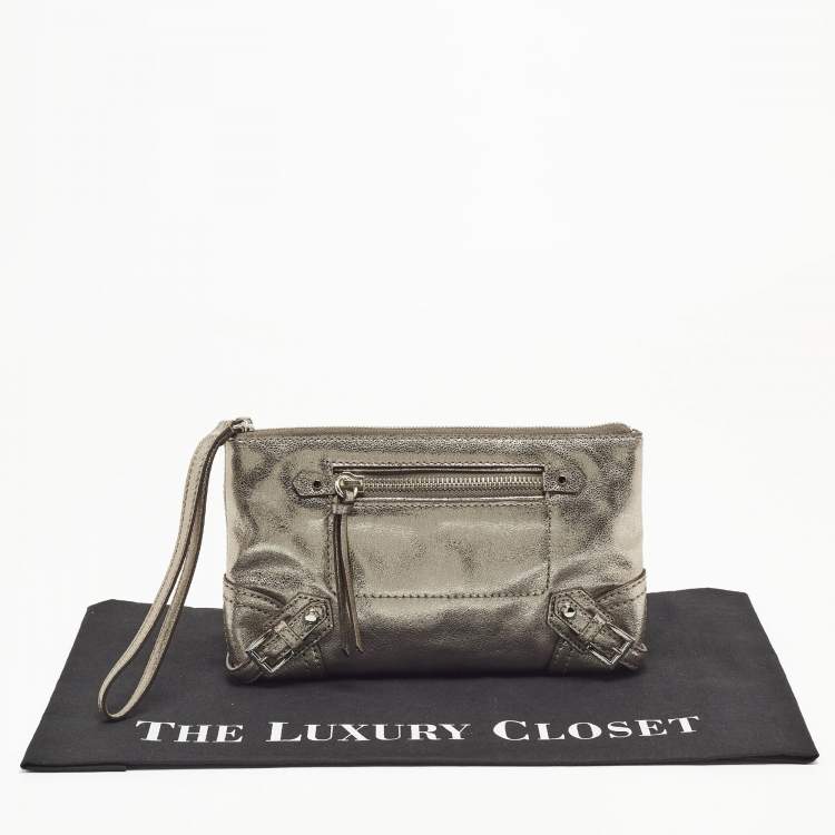 Pre Owned Michael Kors Metallic Grey Leather Fallon Wristlet Clutch