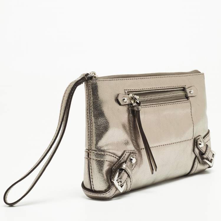 Pre Owned Michael Kors Metallic Grey Leather Fallon Wristlet Clutch