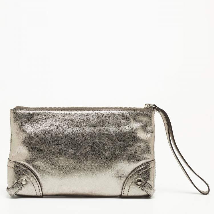 Pre Owned Michael Kors Metallic Grey Leather Fallon Wristlet Clutch