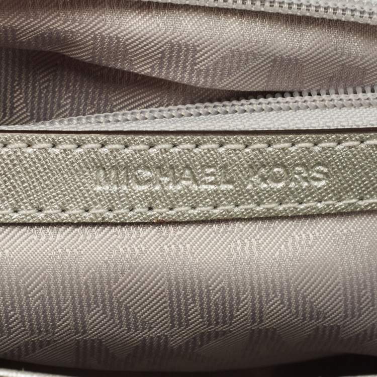 Pre Owned Michael Kors Silver Saffiano Leather Small Ava Top Handle Bag