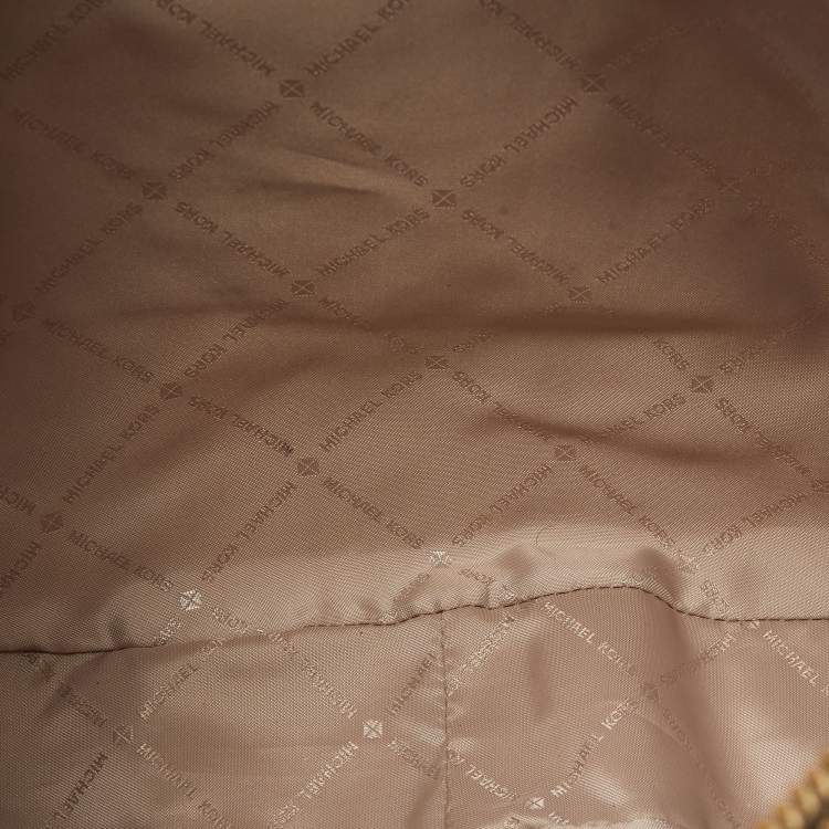 Pre Owned Michael Kors Beige Signature Canvas Bedford Hobo