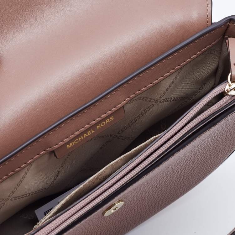 Pre Owned Michael Kors Old Rose Leather Jet Set Charm Crossbody Bag