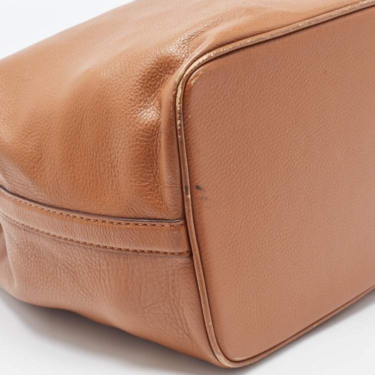 Pre Owned Michael Kors Brown Leather Bucket Tote