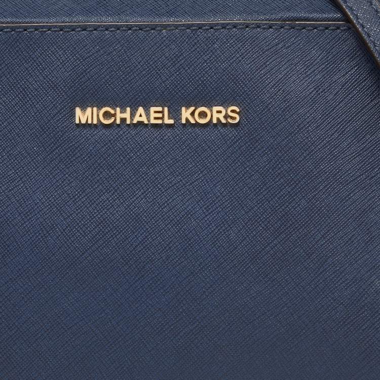 Pre Owned Michael Kors Blue Saffiano Leather Jet Set Camera Crossbody Bag 