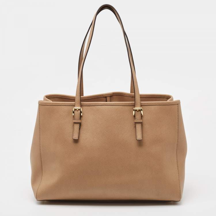 مملوكة مسبقًا Michael Kors Beige Saffiano Leather Large East West Jet Set Tote