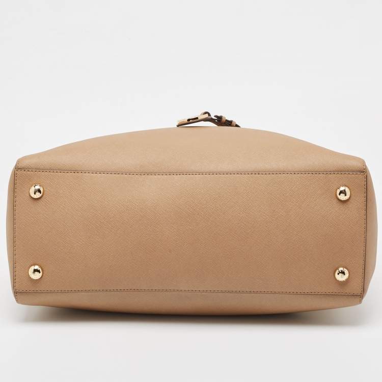 مملوكة مسبقًا Michael Kors Beige Saffiano Leather Large East West Jet Set Tote
