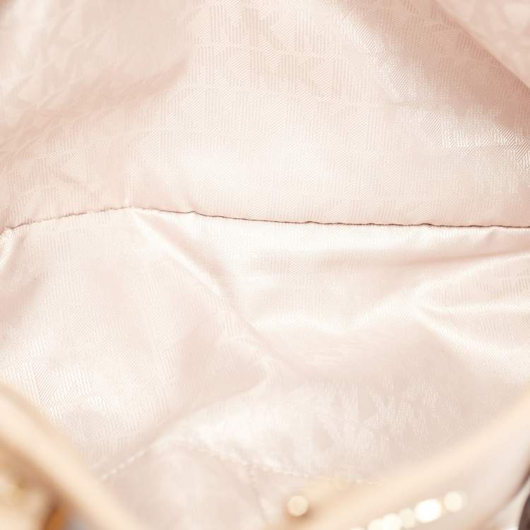 مملوكة مسبقًا Michael Kors Beige Saffiano Leather Large East West Jet Set Tote