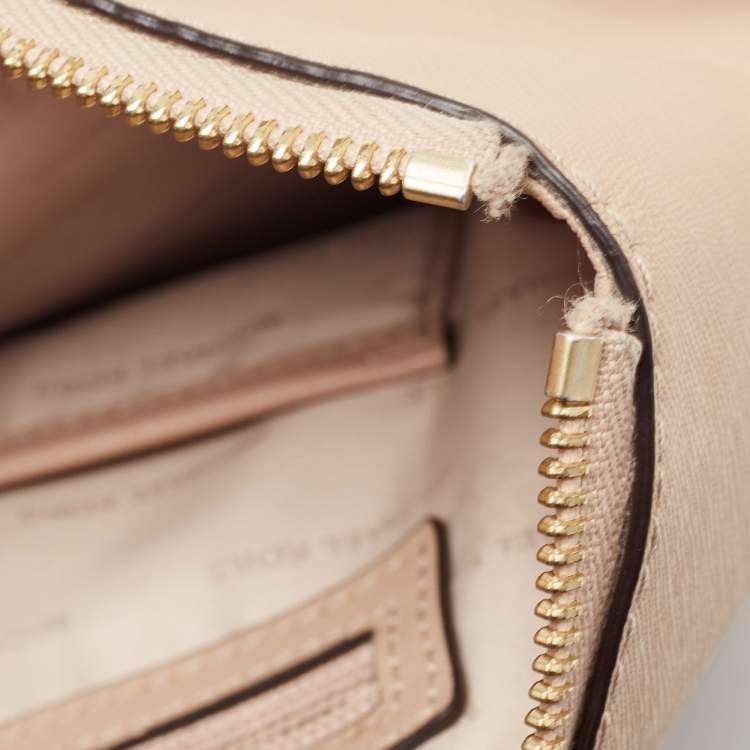 Pre Owned Michael Kors Beige Leather Medium Jet Set Top Zip Tote