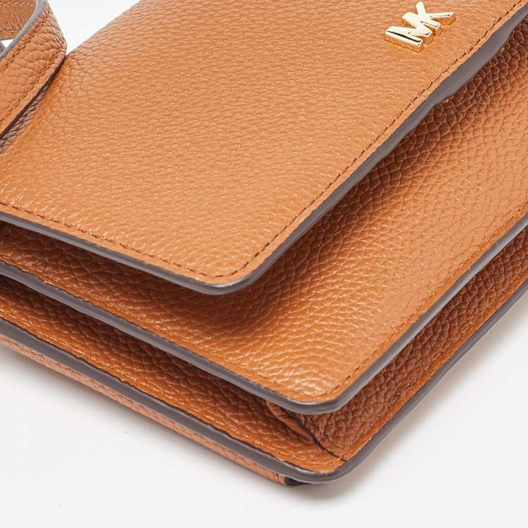 Pre Owned Michael Kors Tan Leather Jet Set Crossbody Bag