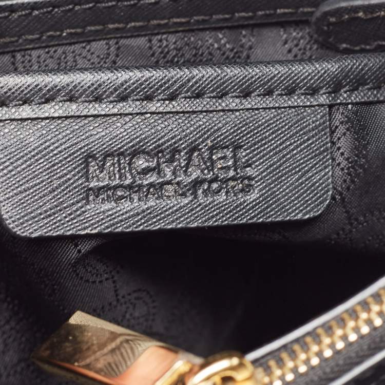 Pre Owned Michael Kors Black Saffiano Leather Dillon North South Tote