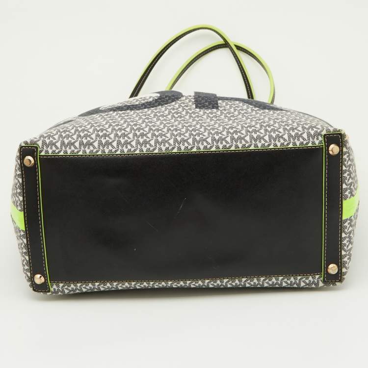 Pre Owned Michael Kors Multicolour Canvas and Leather Shopper Tote