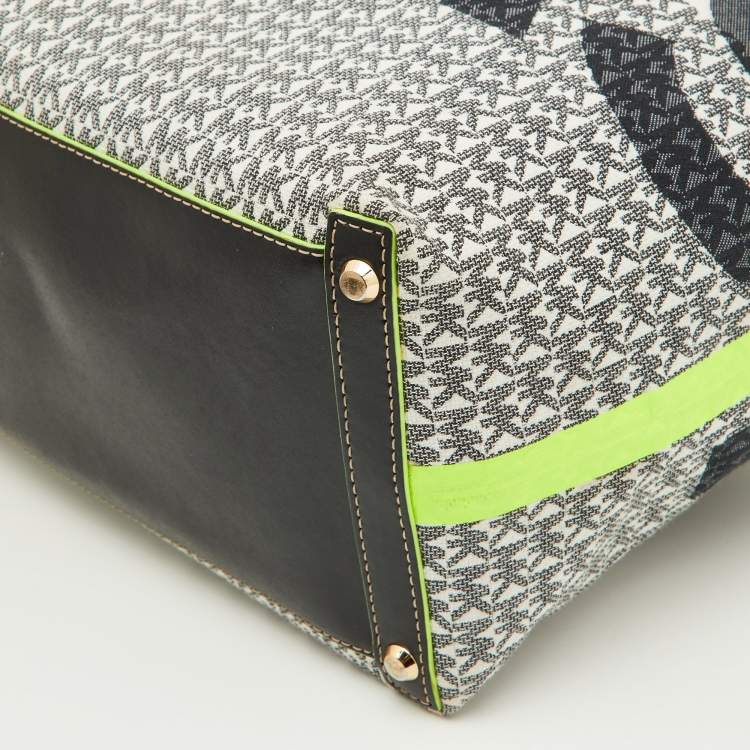 Pre Owned Michael Kors Multicolour Canvas and Leather Shopper Tote