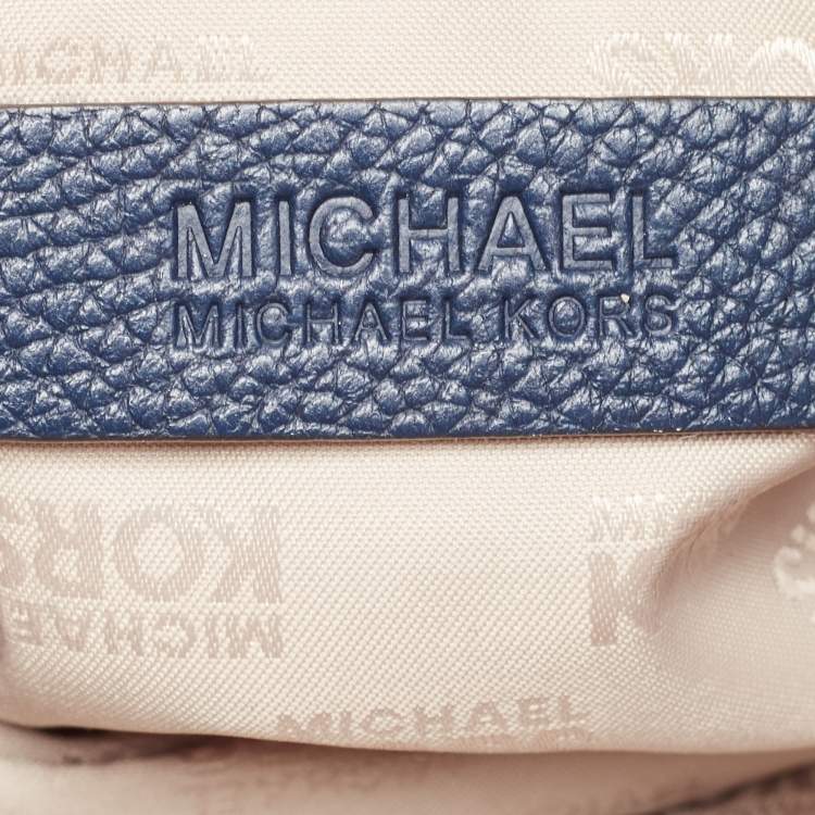 مملوكة مسبقًا Michael Kors Blue Leather Tassel Crossbody Bag