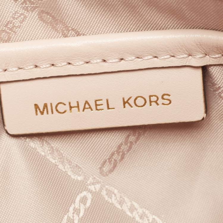 Pre Owned Michael Kors Light Pink Leather Camden Baguette Bag