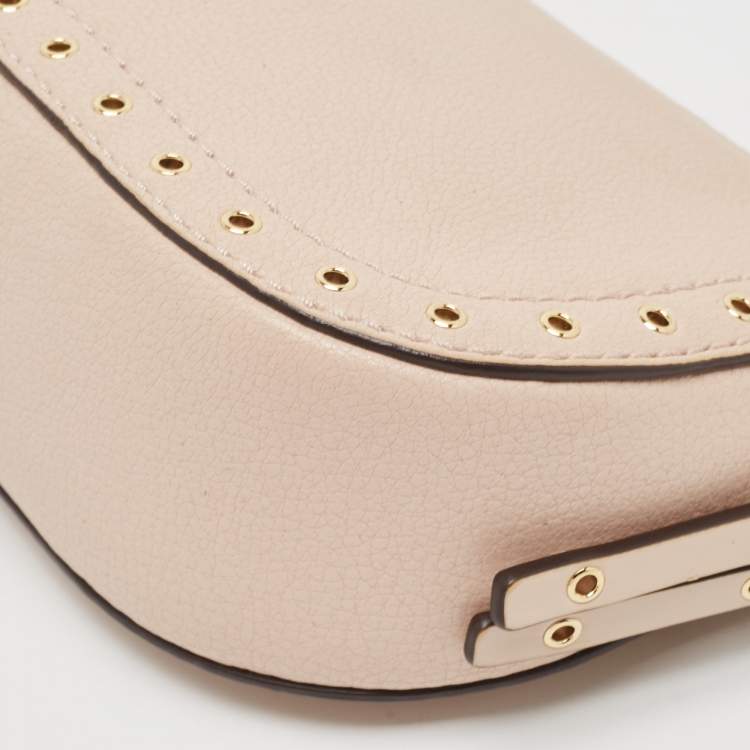 Pre Owned Michael Kors Light Pink Leather Camden Baguette Bag