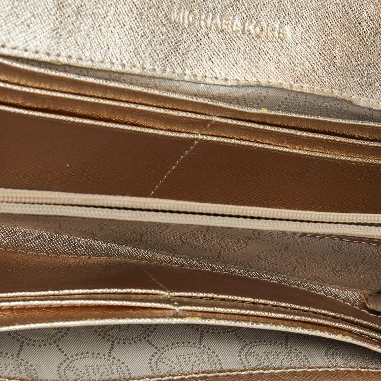 Pre Owned Michael Kors Gold Leather Jet Set Travel Wallet On Chain