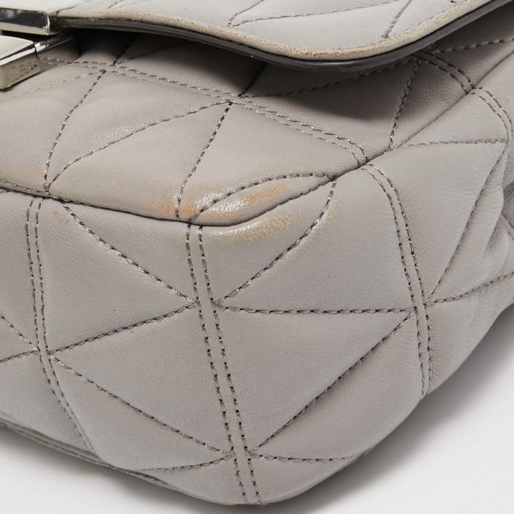 Pre Owned Michael Kors Grey Quilted Leather Small Sloan Studded Chain Shoulder Bag