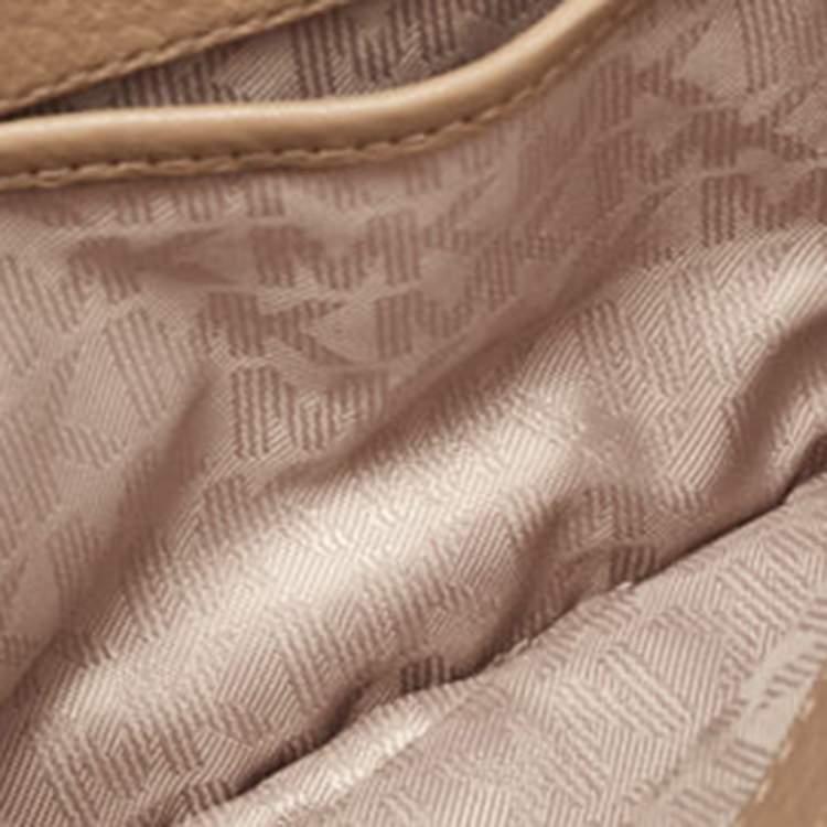 Pre Owned Michael Kors Beige Leather Daniela Crossbody Bag