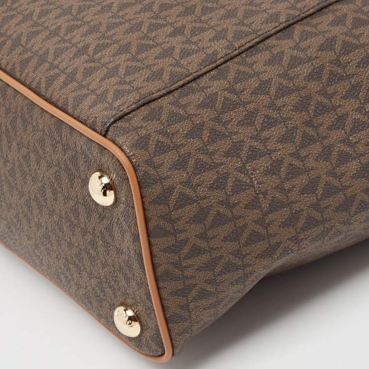 Pre Owned Michael Kors Brown Canvas  Jet Set Tote