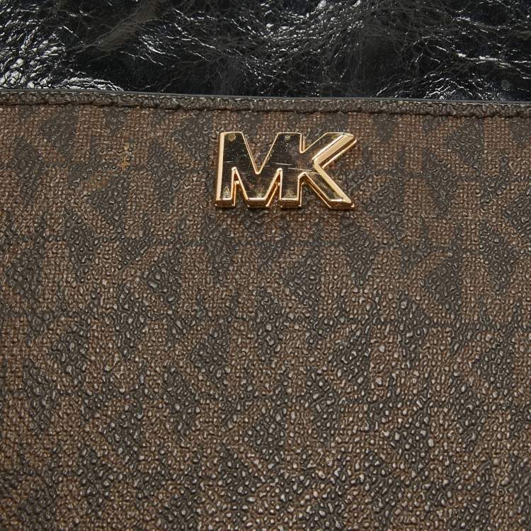 Pre Owned Michael Kors Brown/Black Signature Coated Canvas and Leather Top Handle Bag
