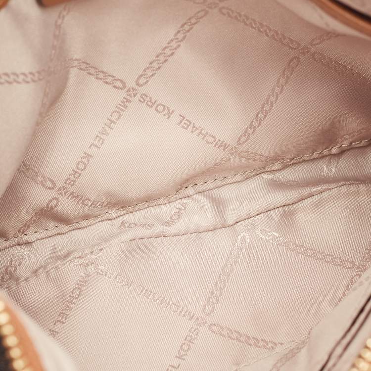 Pre Owned Michael Kors Brown/Tan Signature Coated Canvas Zip Wristlet Pouch