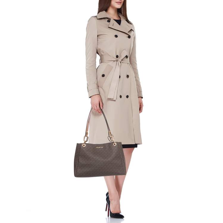 Pre Owned Michael Kors Brown Signature Coated Canvas Trisha Tote