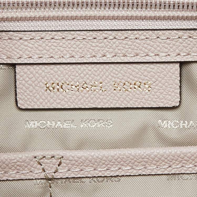 Pre Owned Michael Kors Pink Leather Voyager Shopper Tote