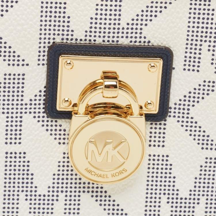 Pre Owned Michael Kors  White/Blue Signature Coated Canvas Hamilton Zip Around Wallet
