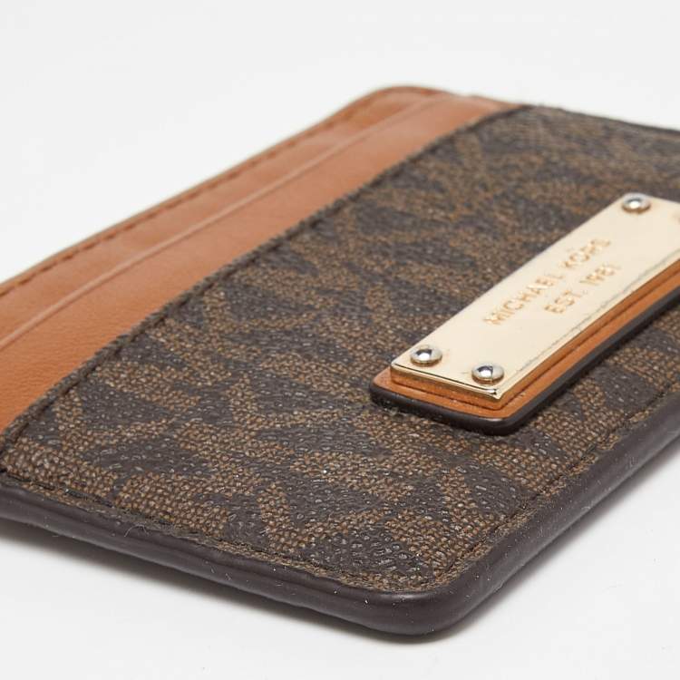 Pre Owned Michael Kors Beige/Brown Signature Coated Canvas and Leather Card Case